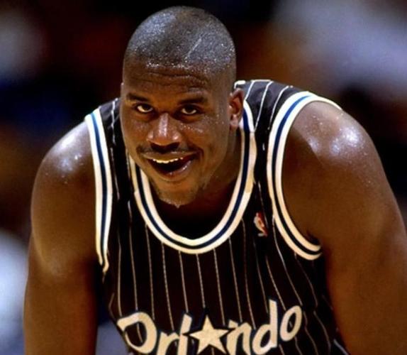 中国冰壶男队取得冬奥落选赛4连胜