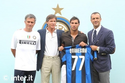 英超：利物浦4-1切尔西，萨拉赫两射一传