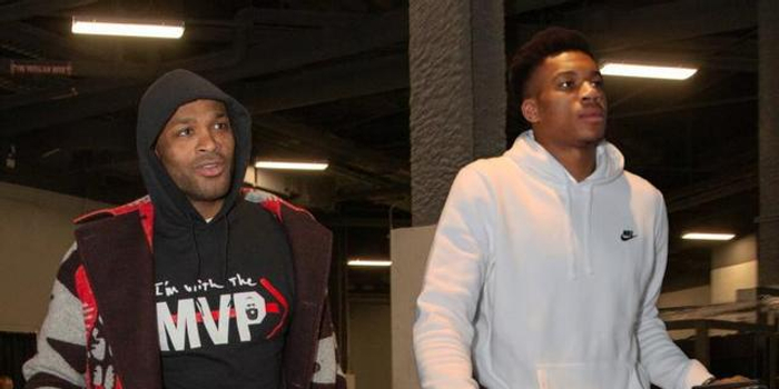 中国女足2-3苏格兰女足，张琳艳、吴澄舒互相传射，豪厄特吊射双响