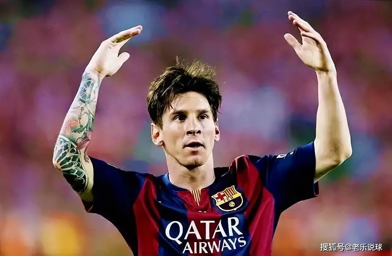 葡超比赛一球员受伤需要担架，对方球员帮忙传递担架吃黄牌