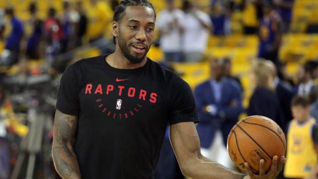 后勤不合格火箭无酒店可入住，美媒不问原由怪罪杜兰特带偏火箭