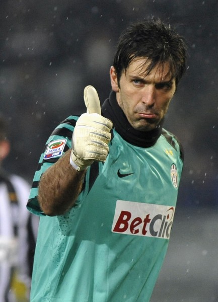 圣诞假期游戏厂商服务器纷纷宕机！Epic老板幽默道歉