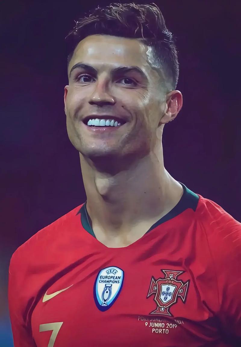 北大高才生+烧烤店老板+渝超球员=36岁的他