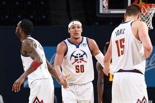 《球球大作战》元宵盛会已开启，元宵千机伞孢子、吞噬特效免费领